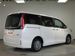 エスクァイアHV GI BKテーラード