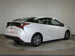 プリウス A プレミアム