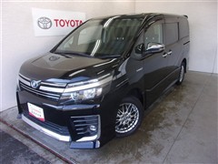 トヨタ　ヴォクシー HV ZS キラメキ2