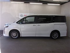 ヴォクシー HV ZS キラメキ2