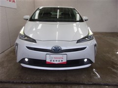 プリウス S SAFTY PLUS2