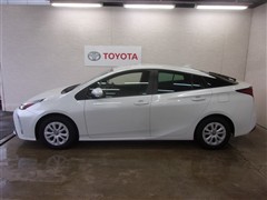 プリウス S SAFTY PLUS2