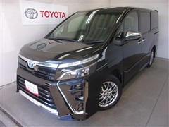 トヨタ　ヴォクシー HV ZS キラメキ3