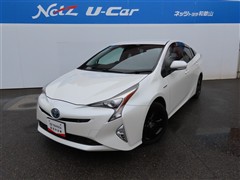 プリウス A ツーリングセレ
