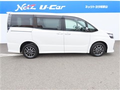ヴォクシーZSキラメキ2(4WD)