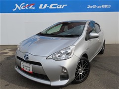 トヨタ　アクア S