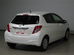 ヴィッツ F スマイルエディション