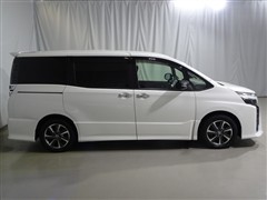 ヴォクシー ZS キラメキ3