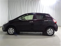 ヴィッツ ジュエラ