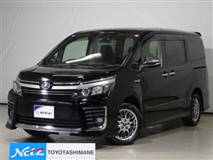 ヴォクシー ハイブリッドZS 2