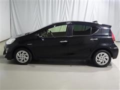 アクア S スタイルブラック