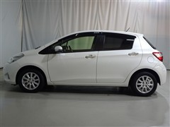 ヴィッツ F セーフティエディ3