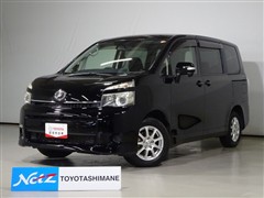 トヨタ ヴォクシー X