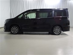 ヴォクシー ZS