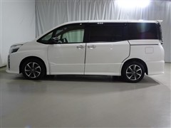 ヴォクシー ZS キラメキ