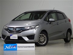 フィット 13G Fパッケージ