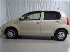 パッソ X クツロギ