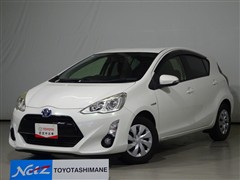 トヨタ アクア G ブラックソフトレザー