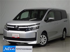 トヨタ ヴォクシー X
