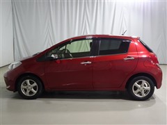 ヴィッツ ジュエラ