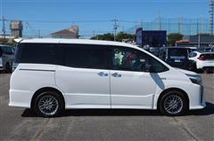 ヴォクシー ZSキラメキ2