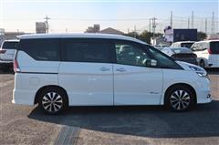 セレナハイブリッド ハイウェイスター