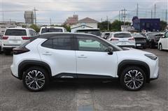 ヤリスクロスハイブリッド Zアドヘ