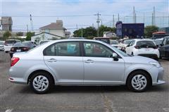 カローラアクシオ ハイブリッド EX