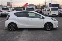 アクア S スタイルブラック