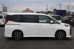 ノア ハイブリッド S-Z