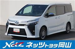トヨタ　ヴォクシー ZSキラメキ2