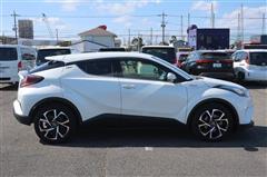 C-HRハイブリッド G