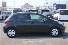 ヴィッツ ジュエラ