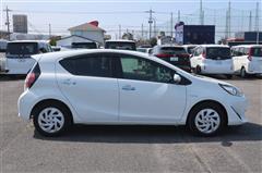 アクア S スタイルブラック