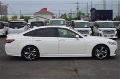 クラウンハイブリッド RSアドバ