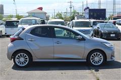 ヤリス ハイブリッド Z