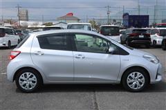 ヴィッツ ハイブリッド U