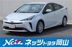 トヨタ プリウス S