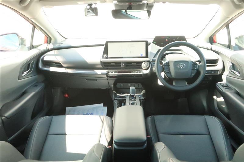 ガブエリウス SR 2枚 プリウス Sツーリングセレクション WALDフルエア／革シート