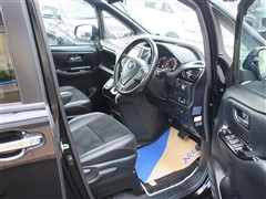 ヴォクシー ZS キラメキ3