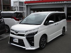 トヨタ ヴォクシー ZS キラメキ3