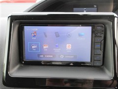 ヴォクシー ハイブリッド X