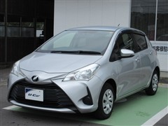 トヨタ ヴィッツ F