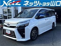 トヨタ ヴォクシー ZS キラメキ3