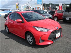 ヤリス ハイブリッド G