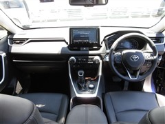 RAV4 ハイブリッドG