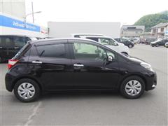 ヴィッツ Fセーフティエディション2