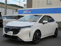 日産 オーラ G レザーエディション