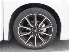 ヴォクシー ZS GRスポーツ