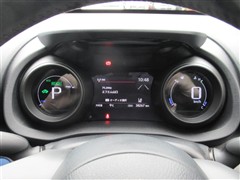 ヤリスクロス ハイブリッド G